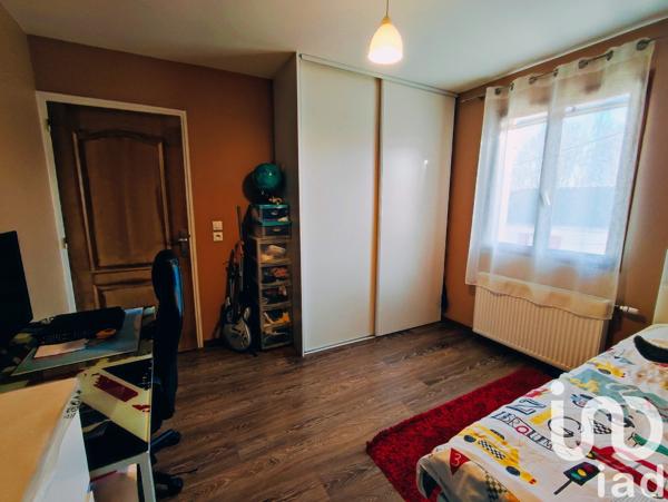 Maison traditionnelle 5 pièces de 120 m² à Asnières-sur-Oise (95270)