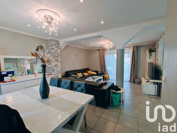 Maison traditionnelle 5 pièces de 120 m² à Asnières-sur-Oise (95270)