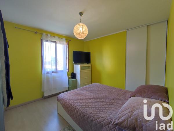 Maison traditionnelle 5 pièces de 120 m² à Asnières-sur-Oise (95270)