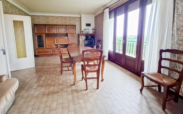 Maison à vendre    5 pièces •  Mas-Grenier