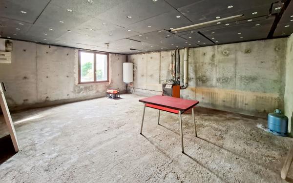 Maison à vendre    5 pièces •  Mas-Grenier