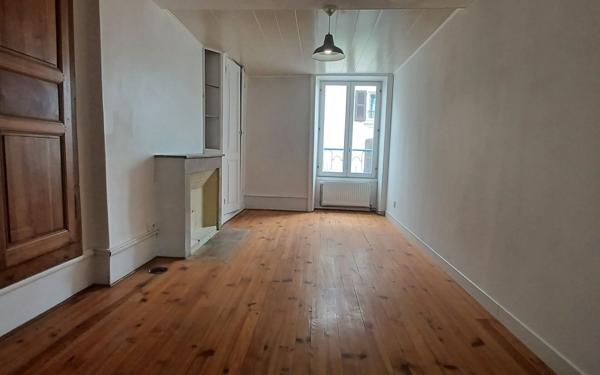 Appartement à vendre    5 pièces • 100,40 m2 Rives