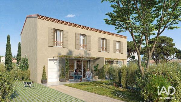 Maison à vendre 4 pièces 76 m² Châteauneuf-de-Gadagne
