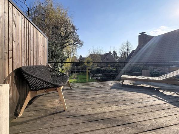 Superbe maison 5 ch et bureau à l'emplacement très recherché entre Mairie et Quesne