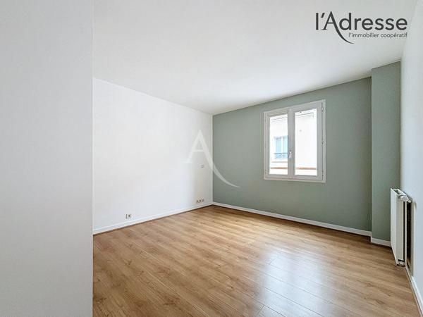 SURESNES/ Pasteur - Appartement 4 pièces 84m² - 1 Terrasse - 1 Balconnet - 1 Double Parking - 1 Cave