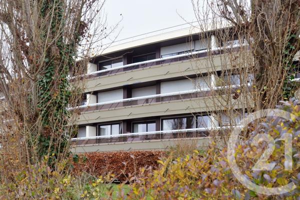 Appartement F5 à vendre  5 pièces - 98 m2 CROSNE - 91