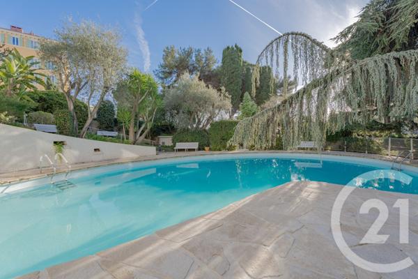 Appartement F4 à vendre  4 pièces - 136,71 m2 NICE - 06