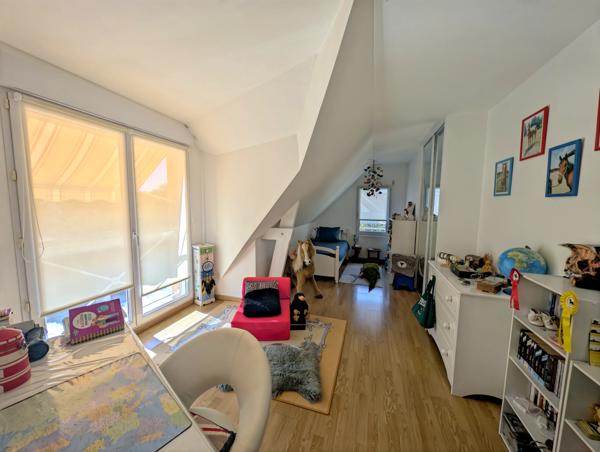 Magnifique maison en plein cœur d'herbignac - piscine-  5 chambres - Grand Terrain divisible