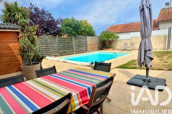 Maison à vendre 8 pièces 225 m² Saintes