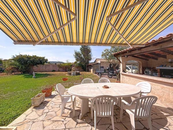 Villa 4 chambres, dans quartier résidentiel recherché