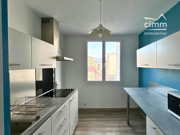 À VENDRE – T3 TRANSFORMABLE EN T4 – SECTEUR RHIN &amp; DANUBE – GRENOBLE