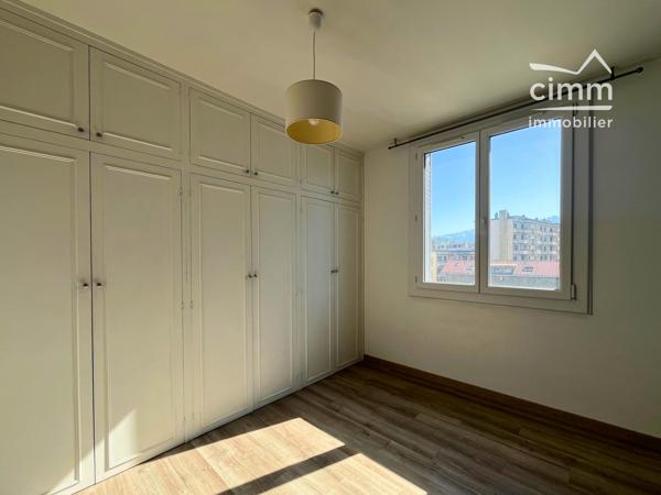 À VENDRE – T3 TRANSFORMABLE EN T4 – SECTEUR RHIN &amp; DANUBE – GRENOBLE