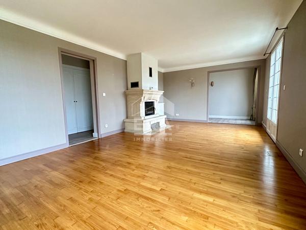 Maison Nersac 5 pièce(s) 134 m²