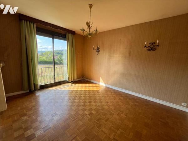 MAISON DE 175 M² sur 1 hectare de terrain avec vue imprenable