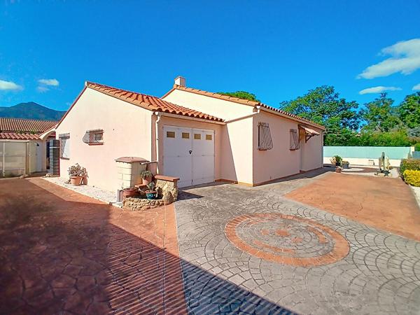 Maison à vendre à Saint Genis des Fontaines - 3 pièces, 2 chambres sur un terrain de 460m²