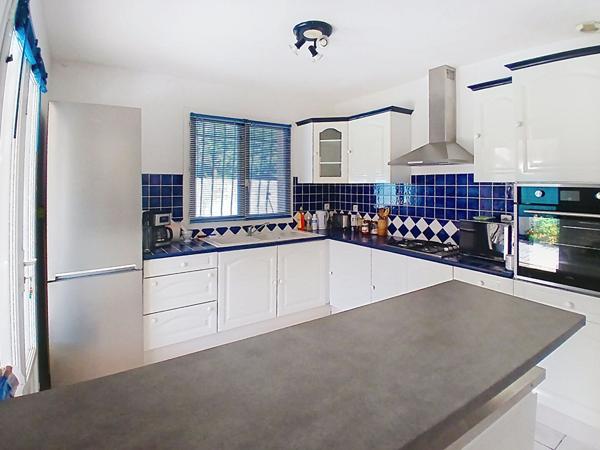 Maison à vendre à Saint Genis des Fontaines - 3 pièces, 2 chambres sur un terrain de 460m²