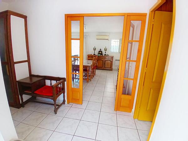 Maison à vendre à Saint Genis des Fontaines - 3 pièces, 2 chambres sur un terrain de 460m²