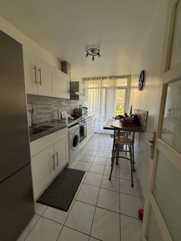 superbe appartement 3 pièces dans résidence calme d une superficie 72m2