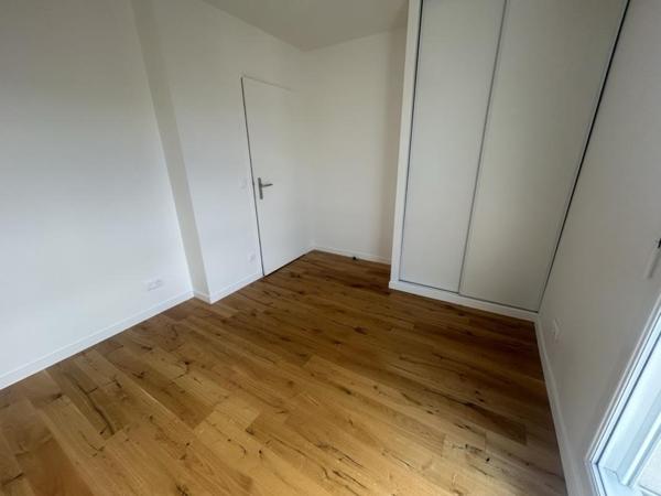 Location Appartement 5 pièces 110 m² - Pontoise 95300