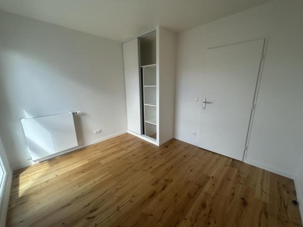 Location Appartement 5 pièces 110 m² - Pontoise 95300