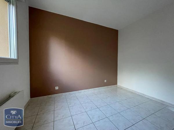 Appartement à louer 3 pièces 56.25m² Sorgues (84700)