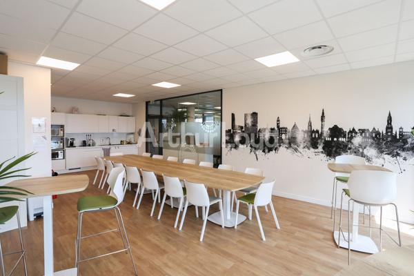 Bureaux disponibles à la location à Villeneuve d'Ascq - Espaces de travail clés en main