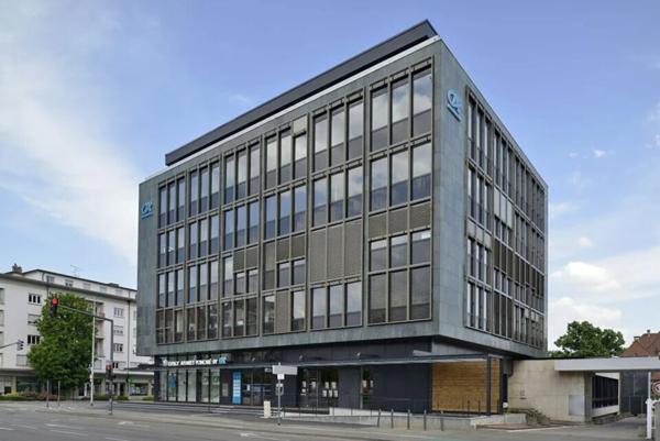 BUREAUX à LOUER de 311.9 m²