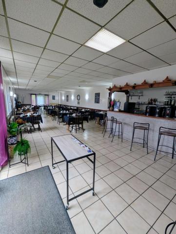 Fonds De Commerce à ROSIERES-EN-SANTERRE, 80170 - 2 pièces 143m²