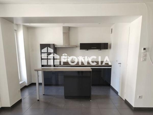 Location Appartement 4 pièces 85 m² - 76 RUE JEAN JAURES Firminy 42700