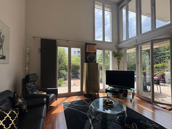 Bordeaux Bastide - Appartement T4 avec extérieur et deux places de parking , Bordeaux