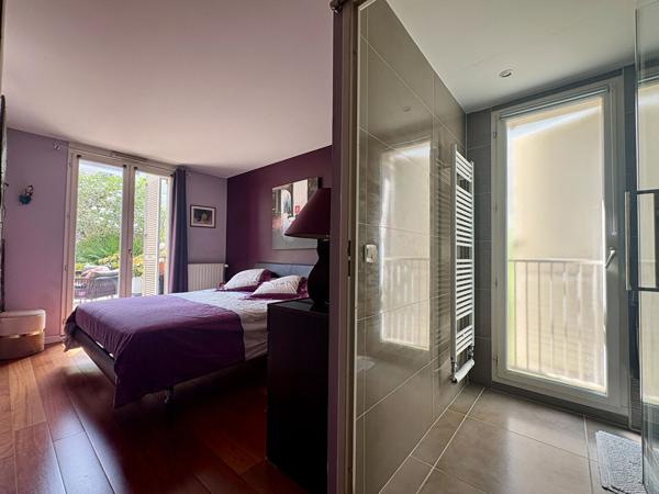 Bordeaux Bastide - Appartement T4 avec extérieur et deux places de parking , Bordeaux