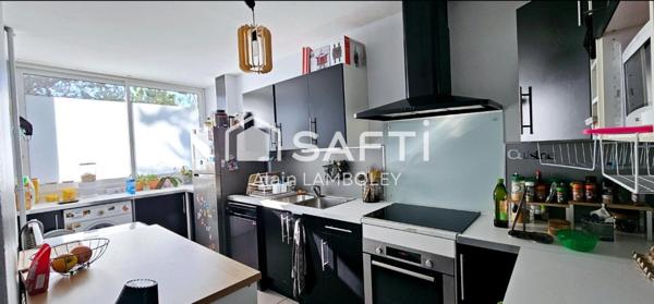 Appartement T3 à Pertuis de 63 m². Rénovation complète déjà prise en charge.