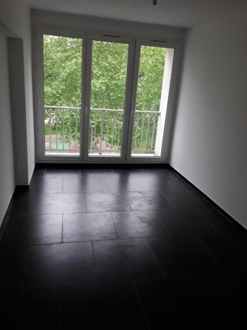 Appartement Saint Etienne Du Rouvray 4 pièce(s) 71 m2