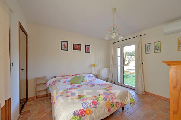 Charmante maison de vigneron avec piscine, jardin intimiste, proche Nîmes