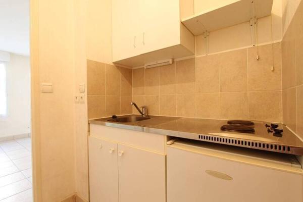 Appartement 1 pièce                                        - 44000 Nantes - SAINT FELIX Réf : 12432