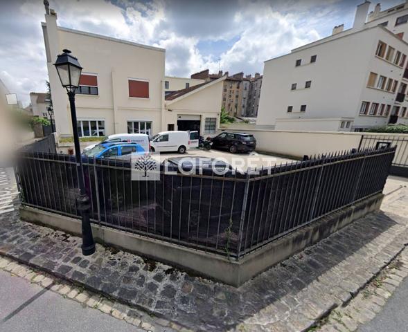 Location local commercial Maisons-Alfort - 480 m² - 4 700 €/mois