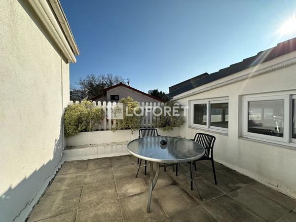 Location local commercial Maisons-Alfort - 480 m² - 4 700 €/mois