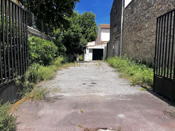 Maison avec jardin appartement indépendant centre-ville de Narbonne
