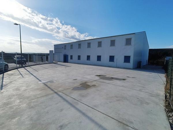 LOCAL D'ACTIVITÉ - PROCHE NARBONNE