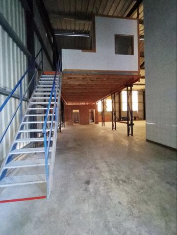 LOCAL D'ACTIVITÉ - PROCHE NARBONNE