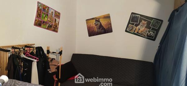 Local 75 m² à Saintes-Maries-de-la-Mer 13460