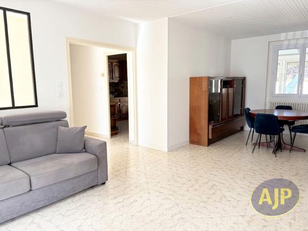Maison à vendre Les Sables D Olonne - 3 pièces, 73m² avec 2 chambre(s) à 350 000€ - AJP Immobilier Les Sables-d'Olonne