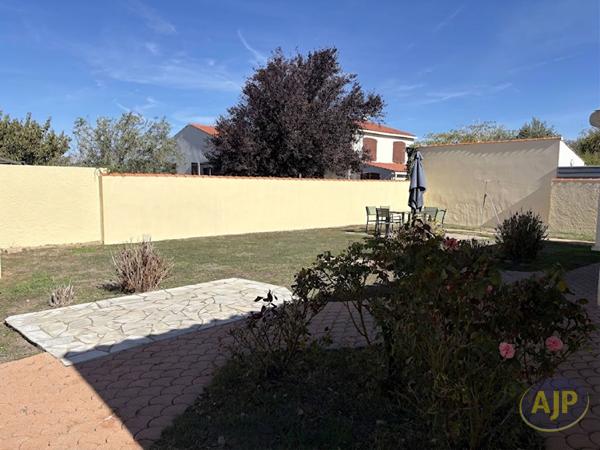 Maison à vendre Les Sables D Olonne - 3 pièces, 73m² avec 2 chambre(s) à 350 000€ - AJP Immobilier Les Sables-d'Olonne