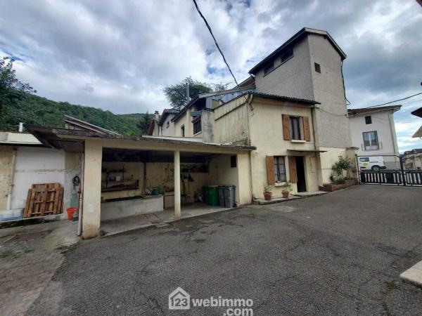 Maison 248 m² à Saint-Martin-d'Hères 38400