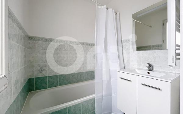 Appartement à louer    2 pièces •  Brive-la-Gaillarde