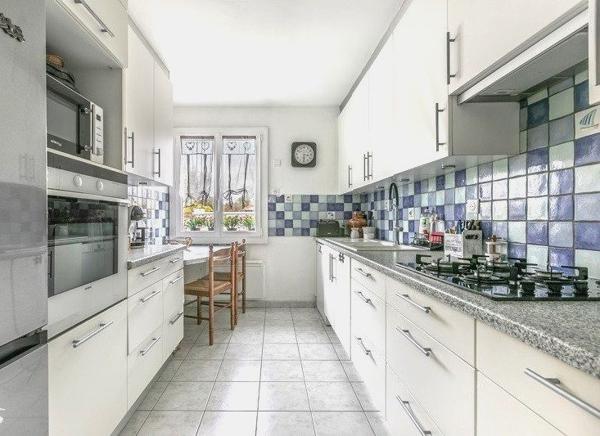 La Teste de Buch ! Maison 4 pièces + T2, parcelle de 794 m2 !