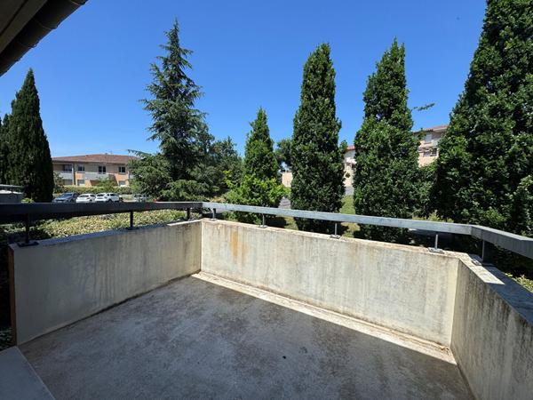 Appartement T2 de 41m² dans résidence sécurisée à l'Isle-Jourdain