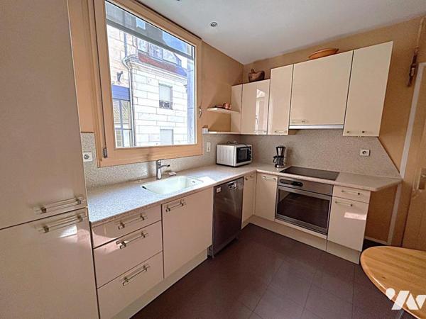 Appartement bourgeois d’exception – Centre historique de Besançon