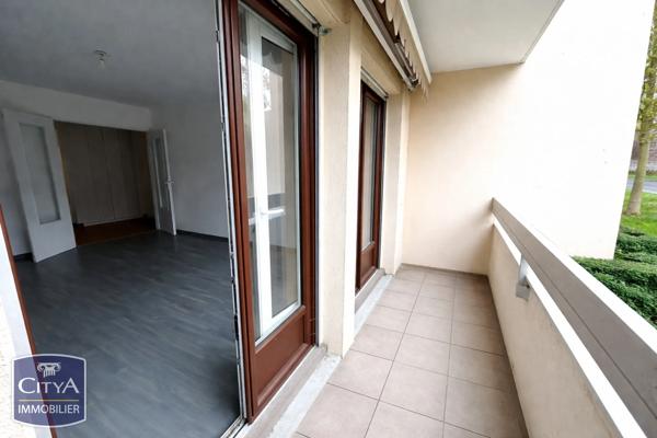 Appartement à vendre 2 pièces 46.9m² Cambrai (59400)