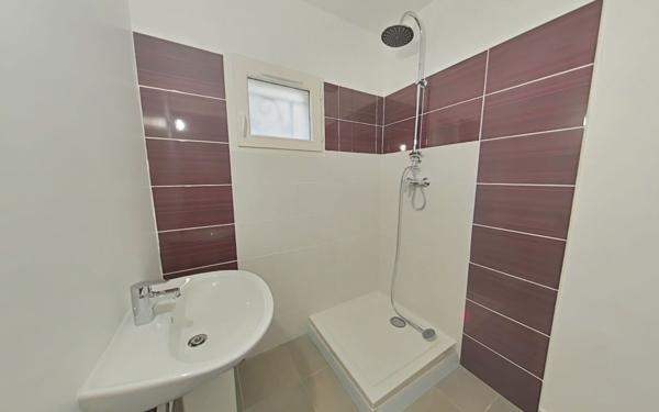 Appartement à louer    2 pièces •  Romans-sur-Isère